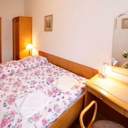Apartman Moravska كارلوفي فاري المظهر الخارجي الصورة